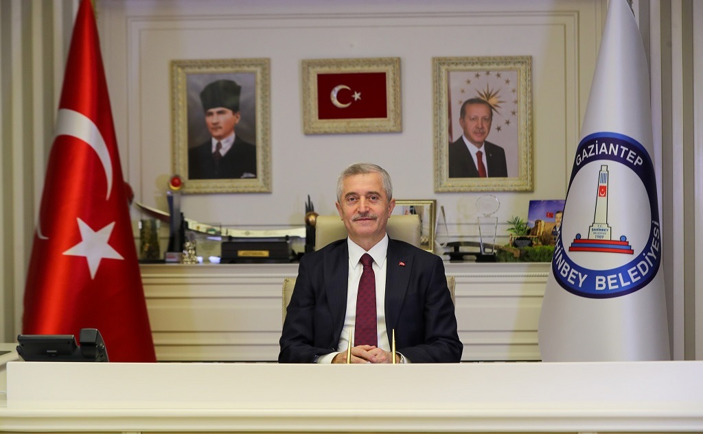 Ba�kan�m�zdan ��rencilere M�jde