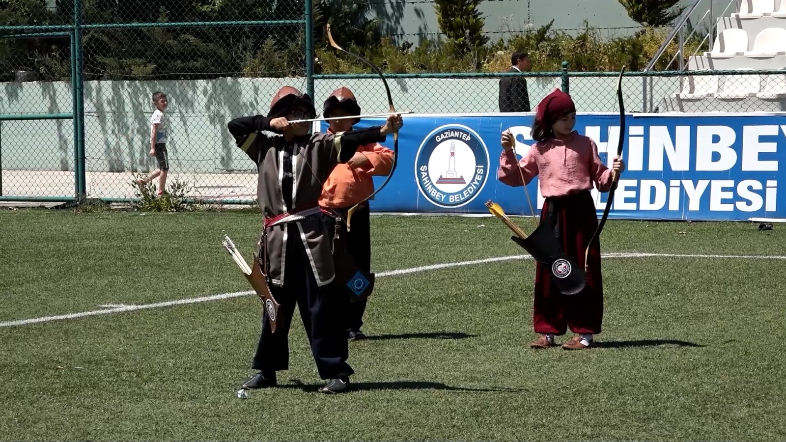 19 May�s �ahinbey�de Co�ku �le Kutland�