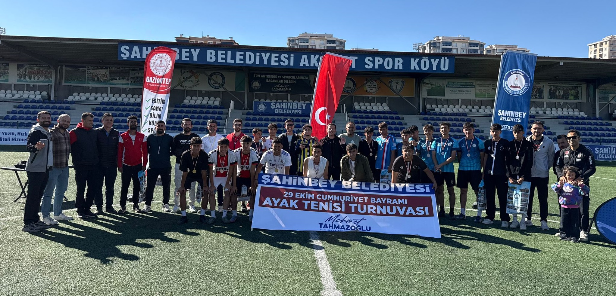 Belediyemiz Cumhuriyetin 102. Y�l�n� Co�ku �le Kutlad�