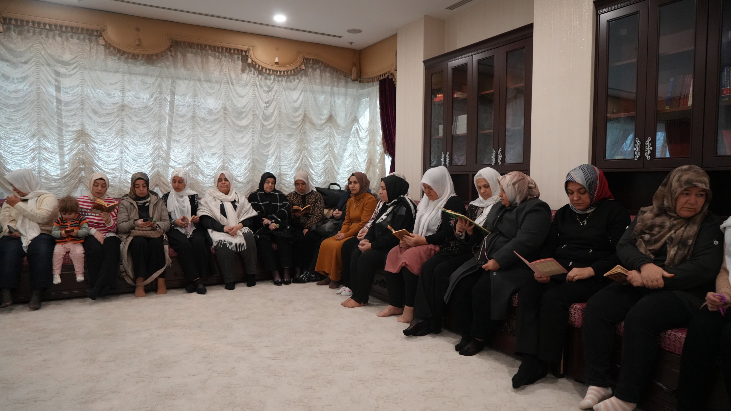 �zgecan �ahinbey�de An�ld�