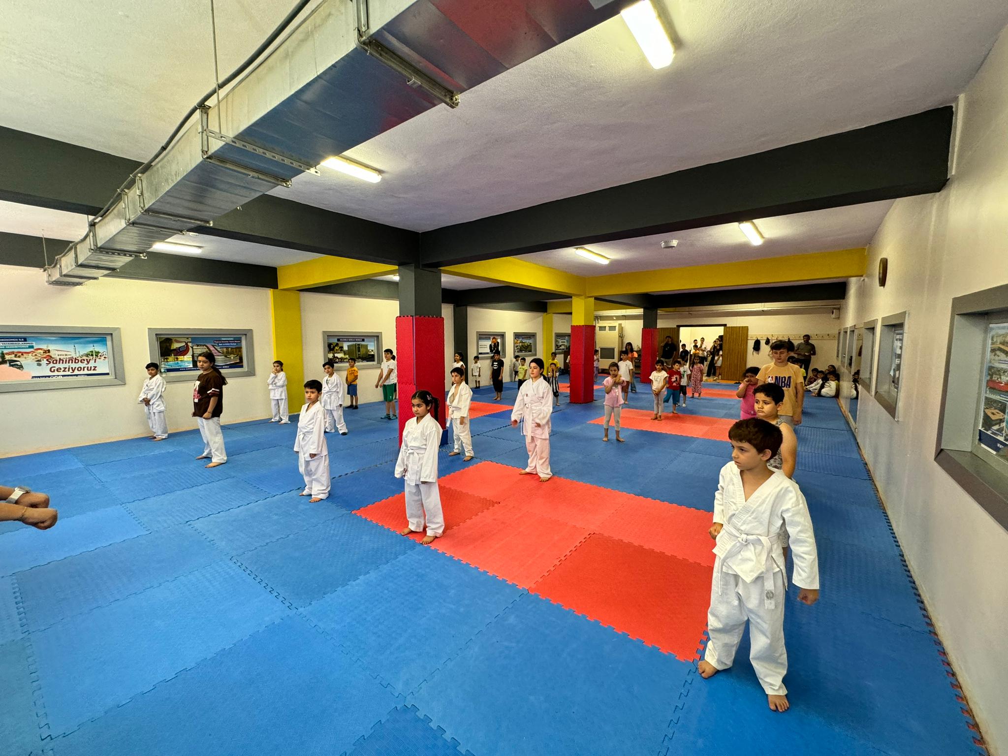 Belediyemiz Yaz Spor Okullar� Ba�lad�