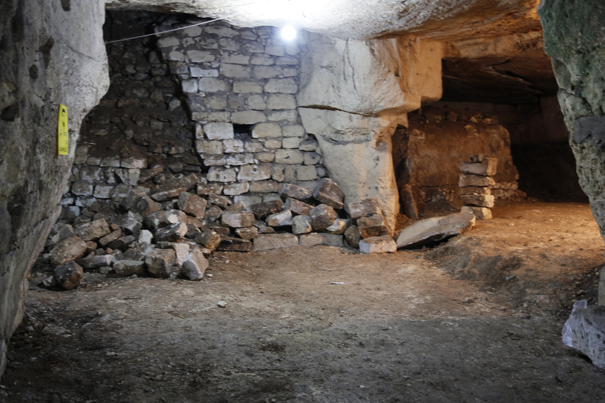 Livas ve Kastel �al��malar�