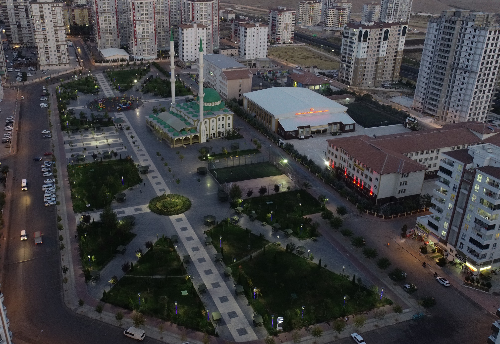 Ak�emseddin Park� 