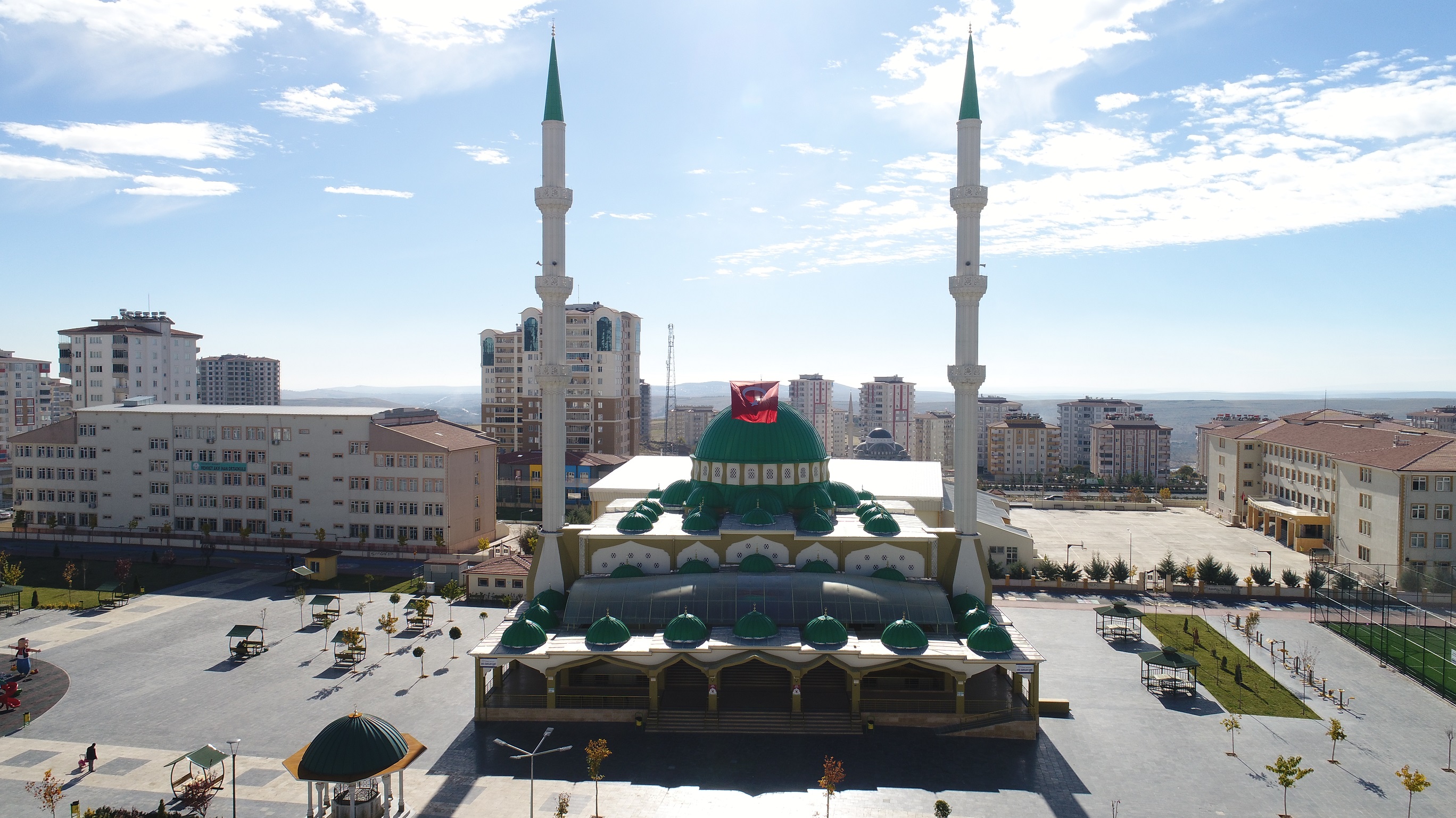 Adil Karc�lar Camii