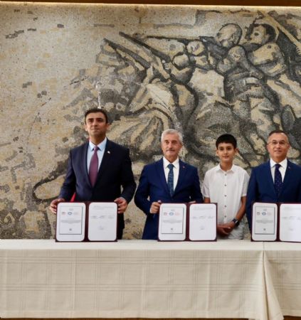 Belediyemizin rencilere Verdii Destek 1 Milyar TLyi At