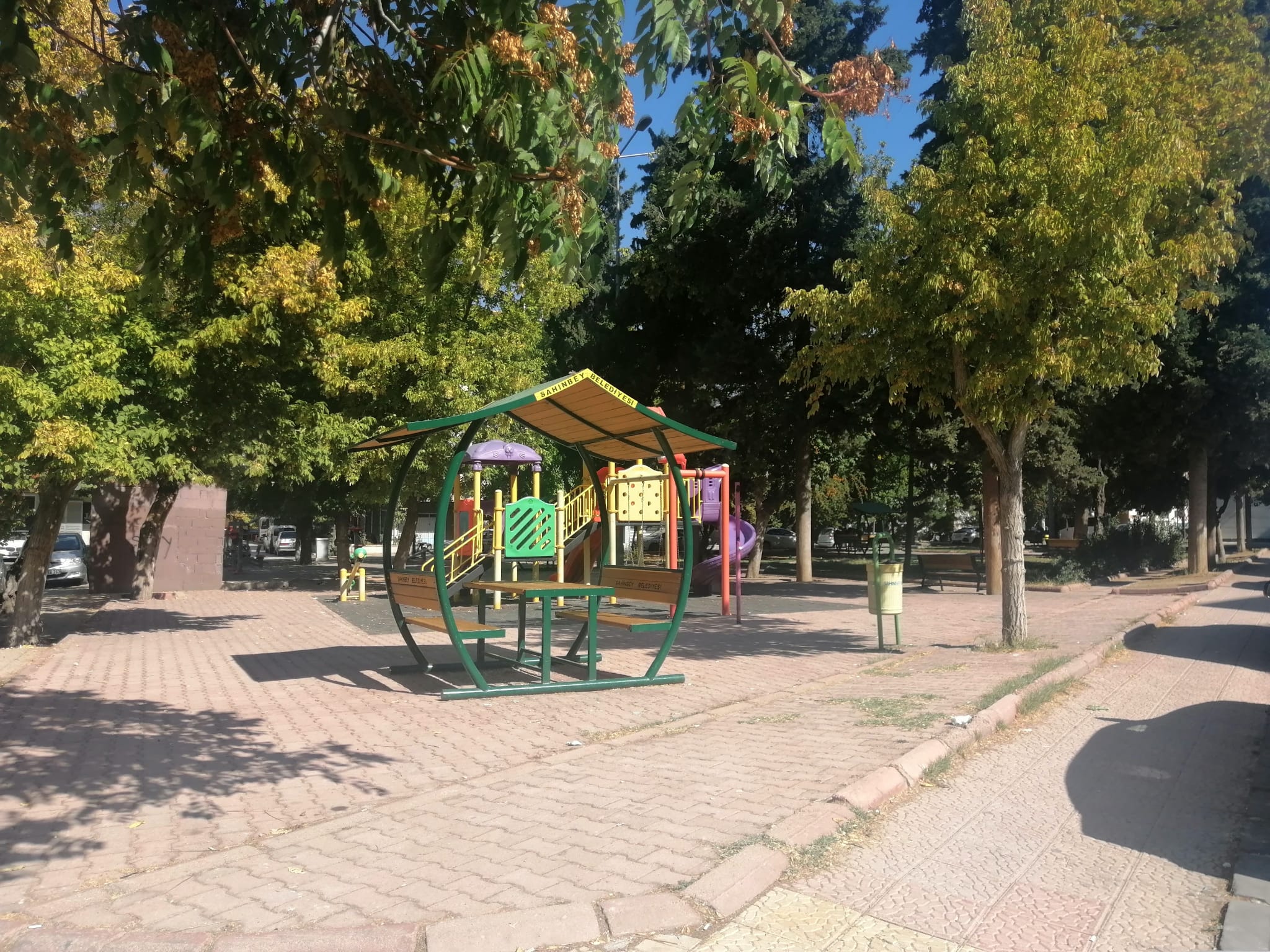 Akyol Nail Bilen Park(Bahelievler 1 Nolu)